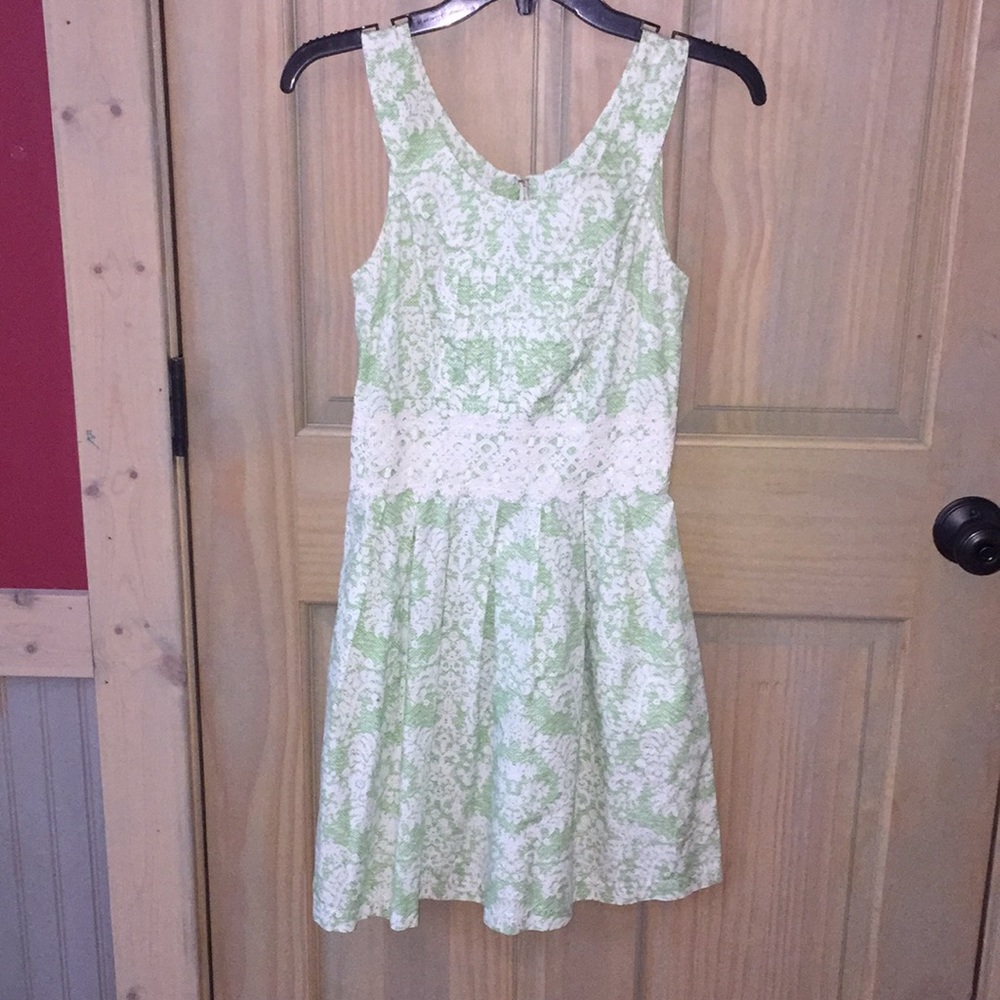Green laced dress